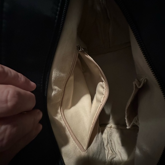 Burberry Plaid Shoulder Tote Bag / COA - Picture 12 of 13